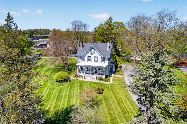 19 High Street, Chester, NY 10918