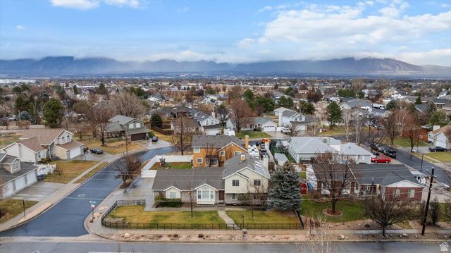 9871 S 4000 W, South Jordan, UT 84095