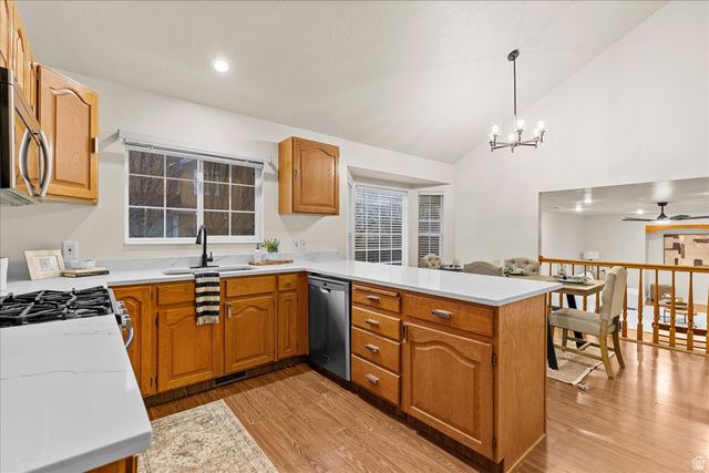 9871 S 4000 W, South Jordan, UT 84095