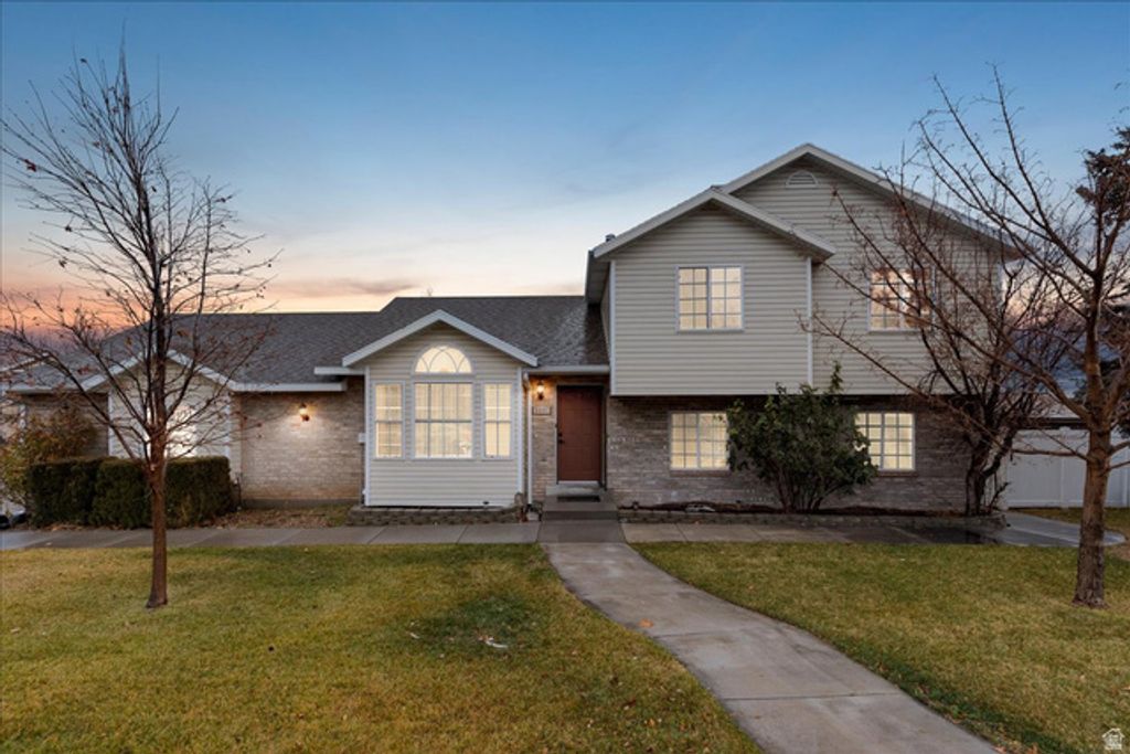 9871 S 4000 W, South Jordan, UT 84095