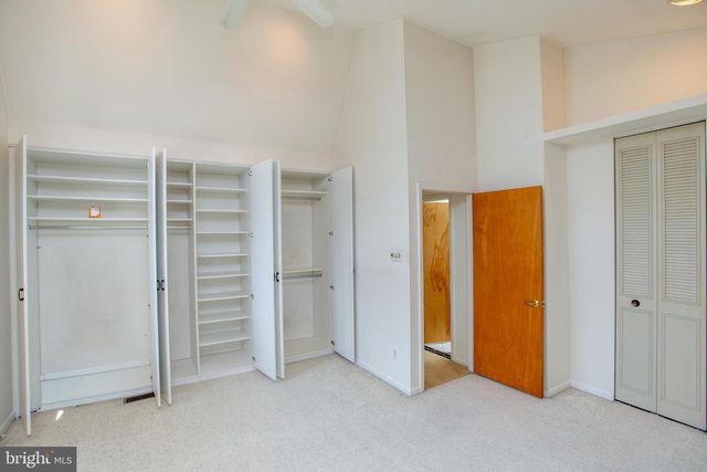 527 CEDARBROOK RD, Southampton, PA 18966