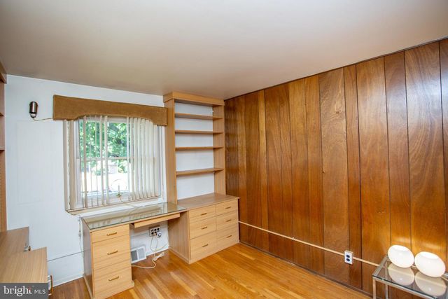 527 CEDARBROOK RD, Southampton, PA 18966