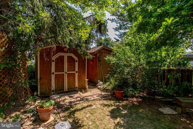 527 CEDARBROOK RD, Southampton, PA 18966