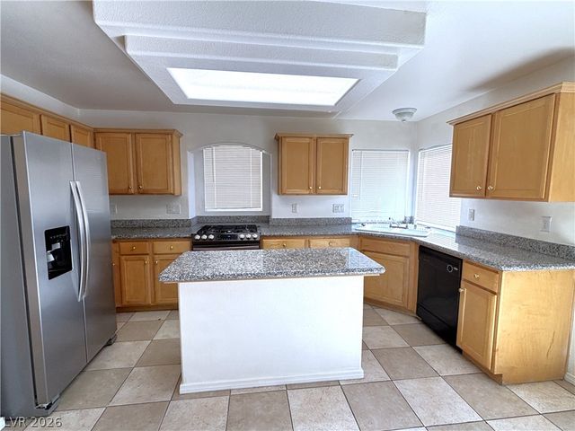 7586 Mermaid Song Court, Las Vegas, NV 89139