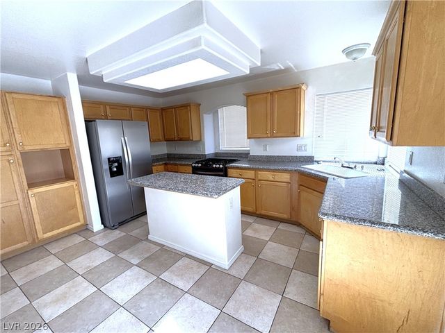 7586 Mermaid Song Court, Las Vegas, NV 89139