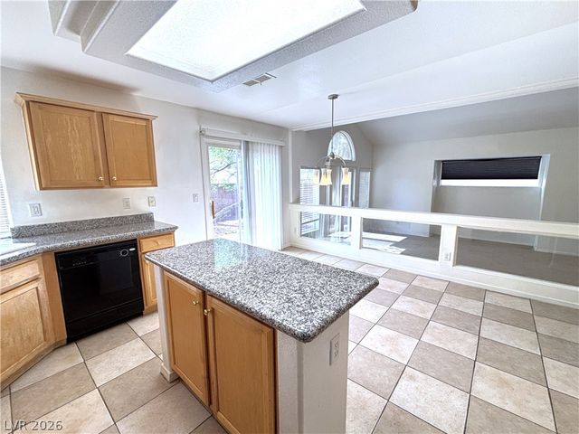 7586 Mermaid Song Court, Las Vegas, NV 89139