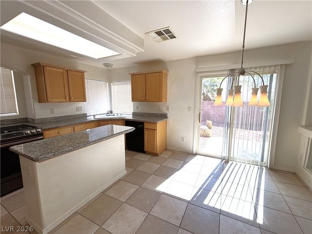 7586 Mermaid Song Court, Las Vegas, NV 89139