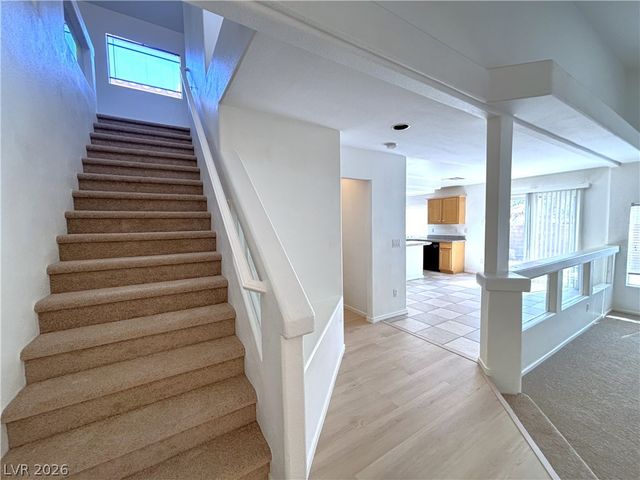 7586 Mermaid Song Court, Las Vegas, NV 89139