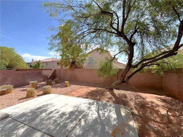 7586 Mermaid Song Court, Las Vegas, NV 89139