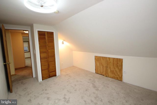 2448 PERSHING AVE, Abington, PA 19001