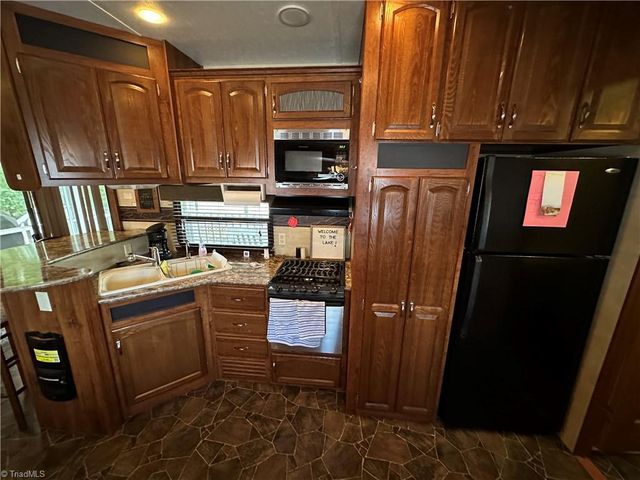 113 Humming bird Circle, New London, NC 28127