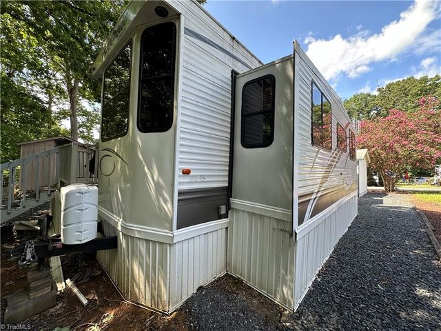 113 Humming bird Circle, New London, NC 28127