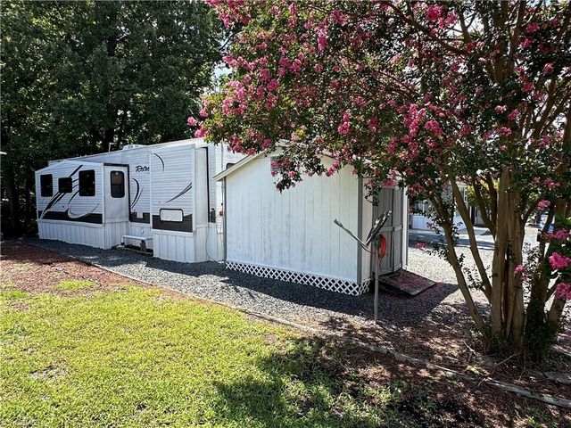 113 Humming bird Circle, New London, NC 28127