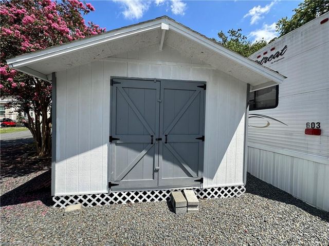 113 Humming bird Circle, New London, NC 28127