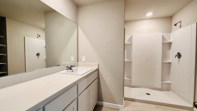 3125 PECAN FARM Lane, Fort Worth, TX 76140