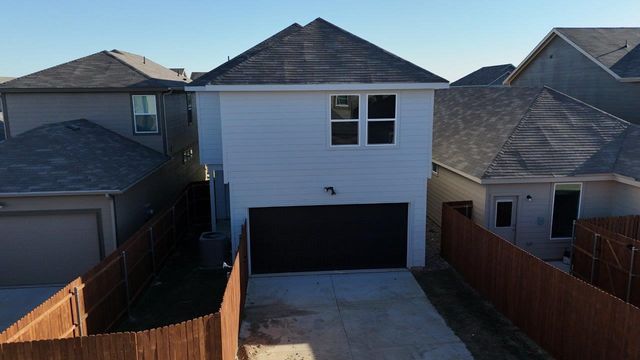 3125 PECAN FARM Lane, Fort Worth, TX 76140