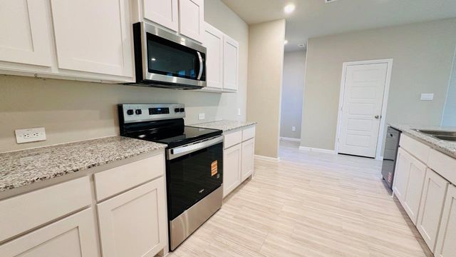 3125 PECAN FARM Lane, Fort Worth, TX 76140