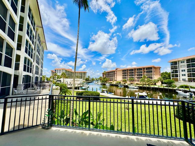 2871 N Ocean Boulevard M132, Boca Raton, FL 33431