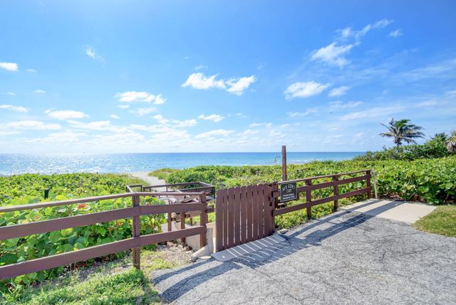 2871 N Ocean Boulevard M132, Boca Raton, FL 33431
