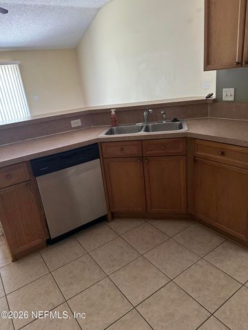 1658 NORTHGLEN Circle, Middleburg, FL 32068