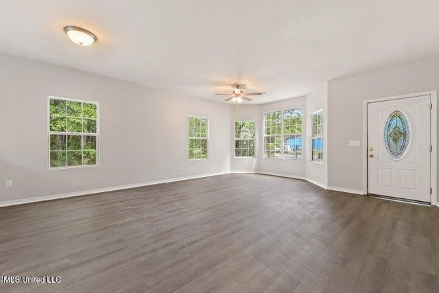 6118 E Benton Street, Bay Saint Louis, MS 39520