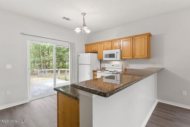 6118 E Benton Street, Bay Saint Louis, MS 39520