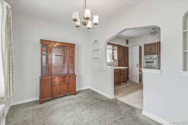 95-18 238th Street, Floral Park, NY 11001