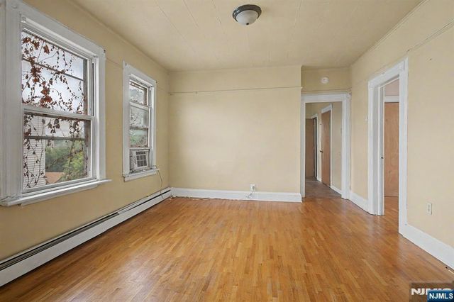305 Pacific Street, Paterson, NJ 07503