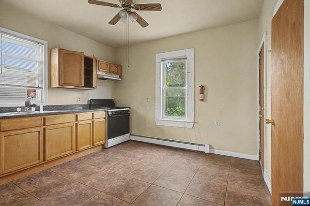 305 Pacific Street, Paterson, NJ 07503