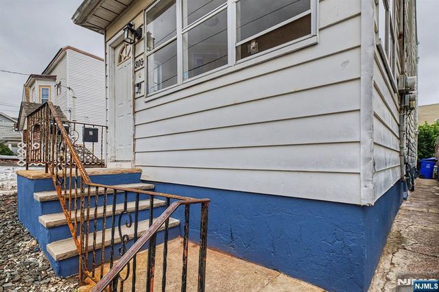305 Pacific Street, Paterson, NJ 07503