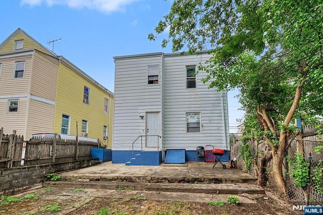 305 Pacific Street, Paterson, NJ 07503