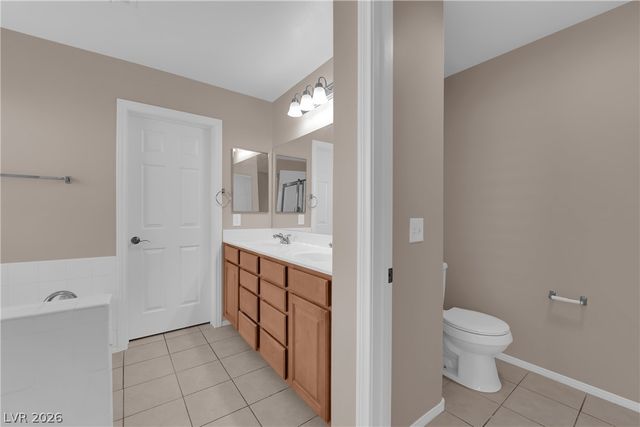 9018 Toast Avenue, Las Vegas, NV 89148