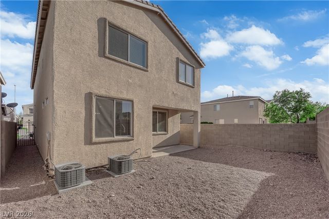 9018 Toast Avenue, Las Vegas, NV 89148