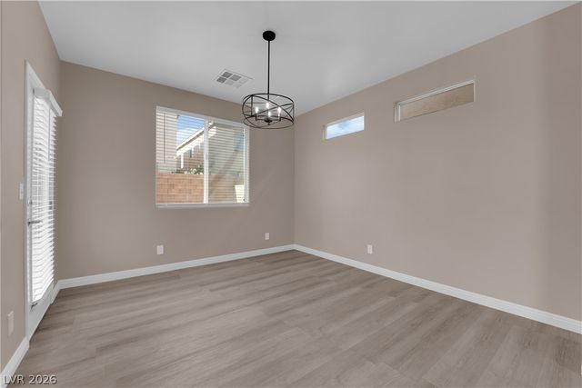 9018 Toast Avenue, Las Vegas, NV 89148