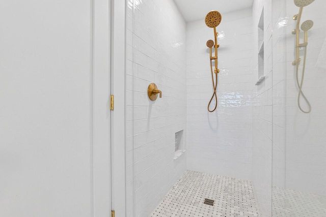 1635 Highland DRIVE, Elm Grove, WI 53122