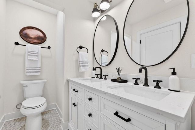 1635 Highland DRIVE, Elm Grove, WI 53122