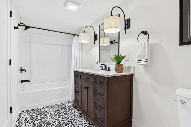 1635 Highland DRIVE, Elm Grove, WI 53122