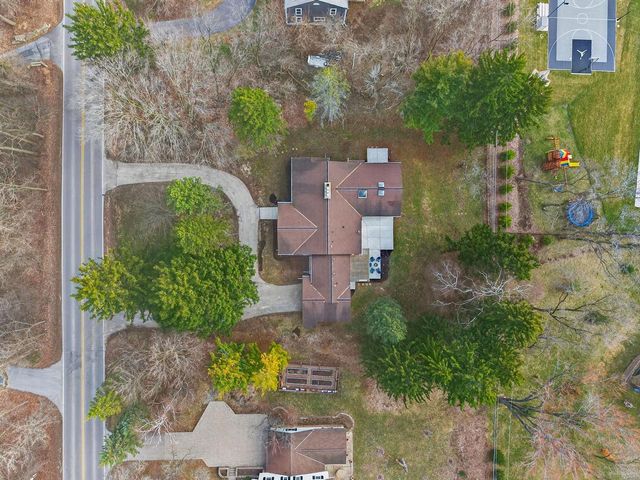 1635 Highland DRIVE, Elm Grove, WI 53122