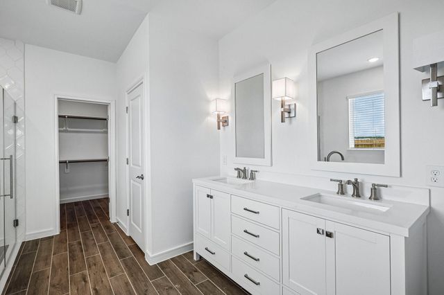 12822 Old Fashion Circle, Mont Belvieu, TX 77535