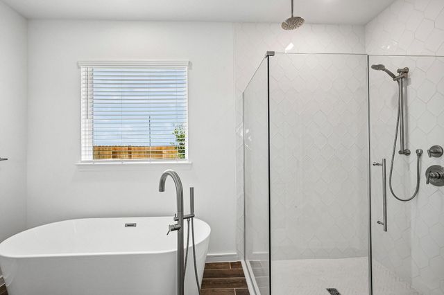 12822 Old Fashion Circle, Mont Belvieu, TX 77535