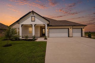 12822 Old Fashion Circle, Mont Belvieu, TX 77535