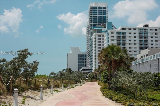 300 74th St 15, Miami Beach, FL 33141