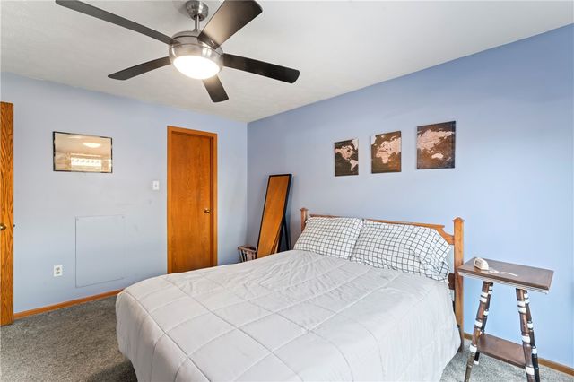 1845 Clayton Ave 106, Perry Hilltop, PA 15214