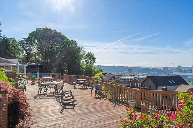 1845 Clayton Ave 106, Perry Hilltop, PA 15214
