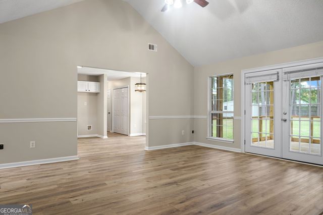 240 Pine View Drive, Bloomingdale, GA 31302