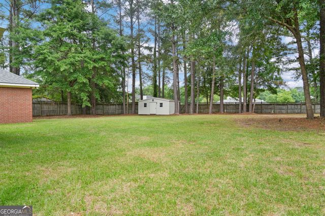 240 Pine View Drive, Bloomingdale, GA 31302