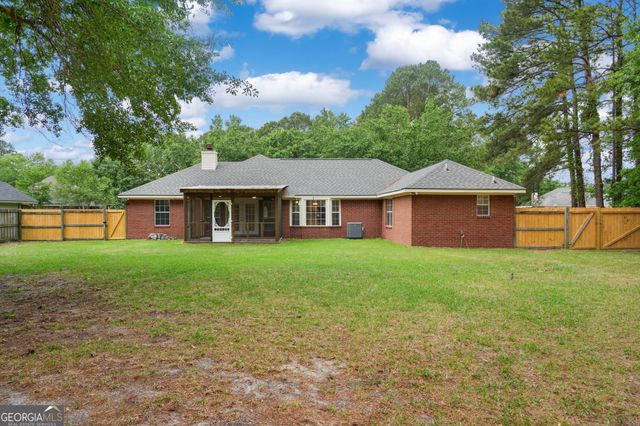 240 Pine View Drive, Bloomingdale, GA 31302