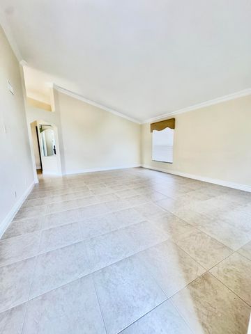 54 Egret Way, Boynton Beach, FL 33436