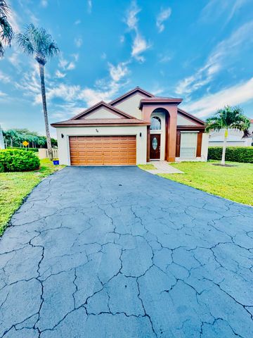 54 Egret Way, Boynton Beach, FL 33436