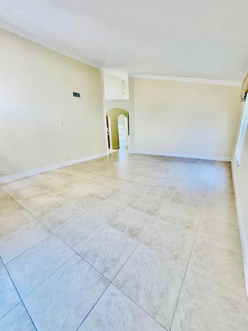 54 Egret Way, Boynton Beach, FL 33436